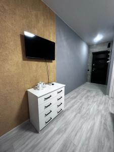 Grey House - 2