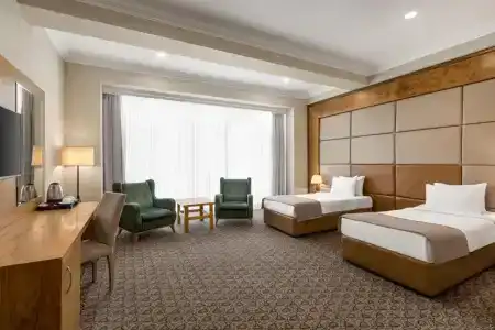 Wyndham - 26