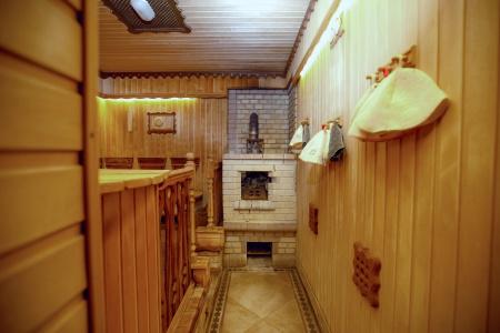 RedHouse - 40