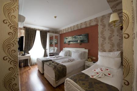 Golden Horn - 12