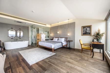 Ansen and Suites - 214