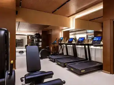 Swissôtel - 8