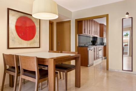 Ramada & Suites by Wyndham Costa del Sol Fuengirola - 108
