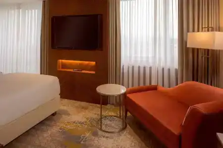 Sheraton Bishkek - 6
