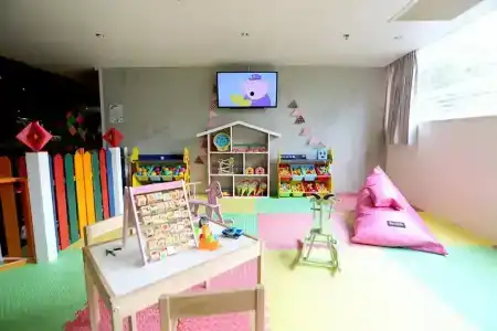 Furama Silom - 27