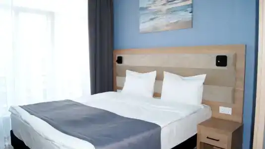 Aqua - 18