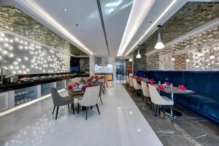 Royal Continental Suites Business Bay - Deluxe - 12