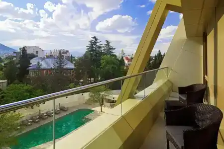 Sheraton Grand Tbilisi Metechi Palace - 13
