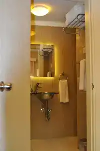 Away Suites - 18