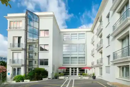 Best Western Hôtel Journel Antibes Juan-les-Pins - 22
