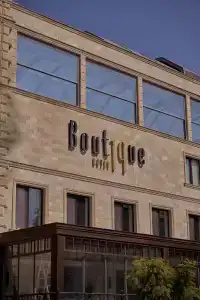 Boutique 19 - 8