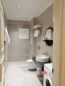 Channel Suites - 41