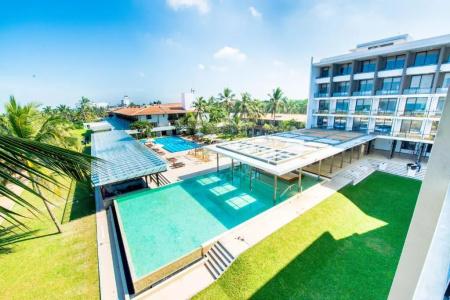 Goldi Sands - 13