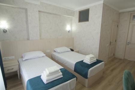 Mercuri Meridian - 20