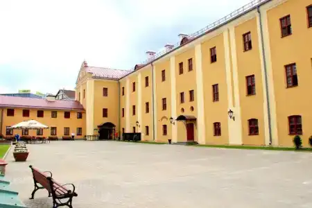 Монастырский - 33