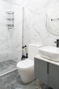 Caspian Pearl Boutique - 42
