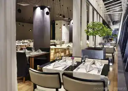 Holiday Inn Тбилиси - 26