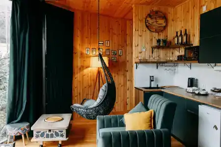 Marina kvariati - 19