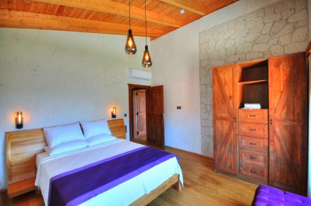 Volans Suites Villas - 41