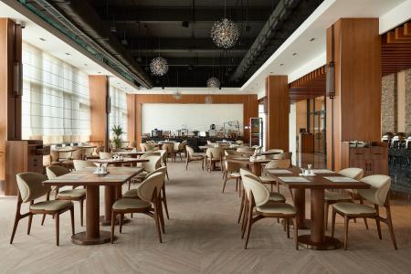 Aden & Business Centre - 18
