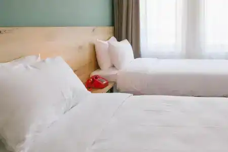 Intourist - 28