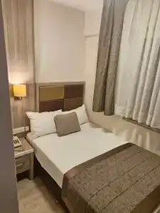 Pera Arya - 62
