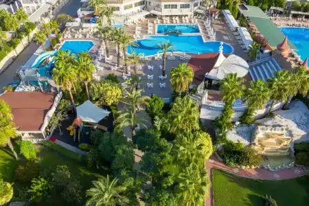 Aydinbey Famous Resort - 8
