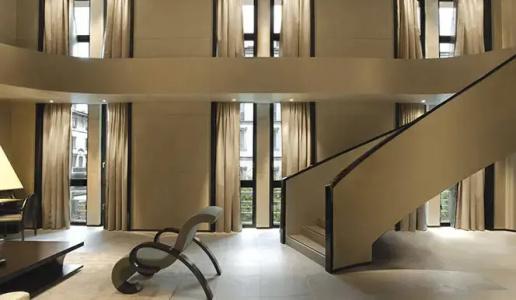 Armani Milano - 103