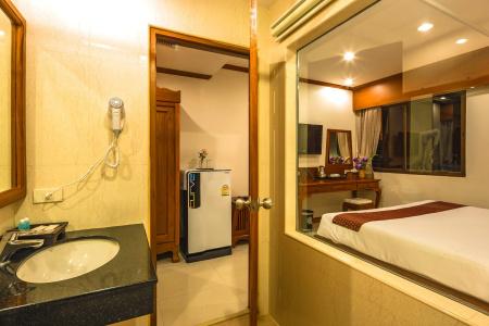 AZ Patong - 57