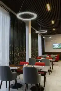 Ramada Encore by Wyndham - 12