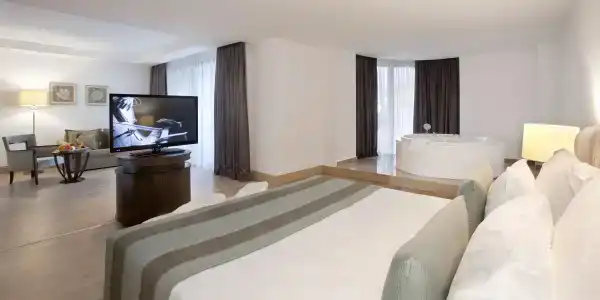 Amara Premier Palace - 76