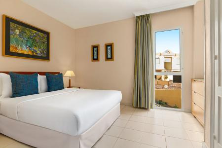 Ramada & Suites by Wyndham Costa del Sol Fuengirola - 163