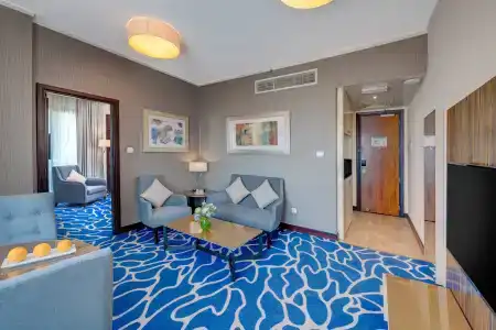 Hawthorn Suites by Wyndham Abu Dhabi City Center - 24