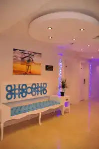 Aura - 6