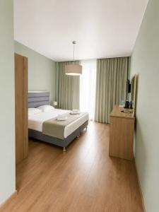 Kobuleti Garden Inn - 16