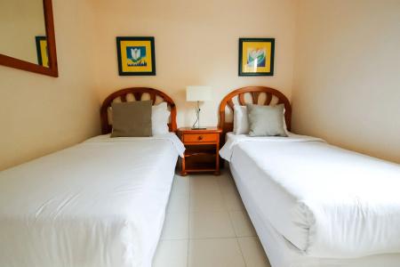 Ramada & Suites by Wyndham Costa del Sol Fuengirola - 176