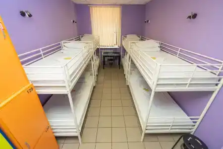 Hostel 1 maya - 13
