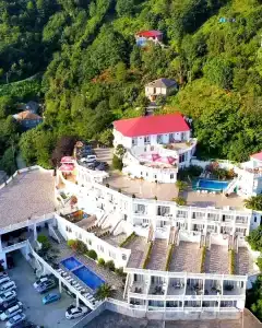Zura Palace - 2
