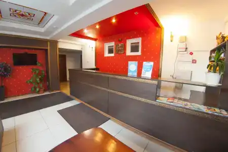 Red - 3