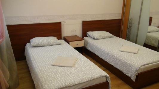 Respect Aparts Hostel - 30
