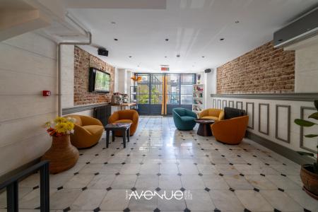 Taksim Avenue - 14
