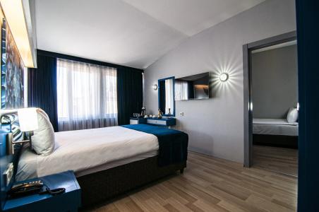Lapis Inn & Spa ( Ex. Ambassador) - 4