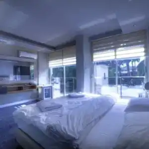 Upperhouse - 12