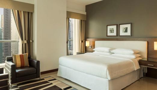 Four Points by Sheraton Sheikh Zayed Road - 17