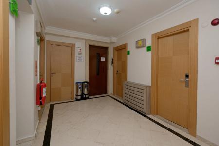 Pera Arya - 24