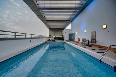 Royal Continental Suites Business Bay - Deluxe - 13
