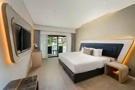 Amora Beach Resort Phuket - Sha Extra Plus - 42