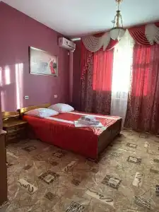 на Набережной - 11