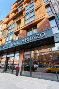 Abrazo By Hmg - 0