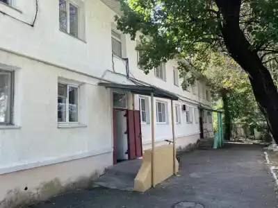 103 Горького 27 - 19
